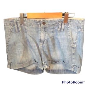 GAP jean shorts size 10